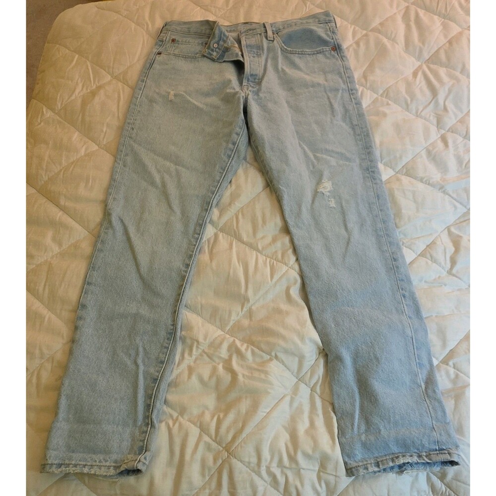 Levi's 501 Women's Jeans  30x30 - Light Wash Blue Denim Distressed Straight